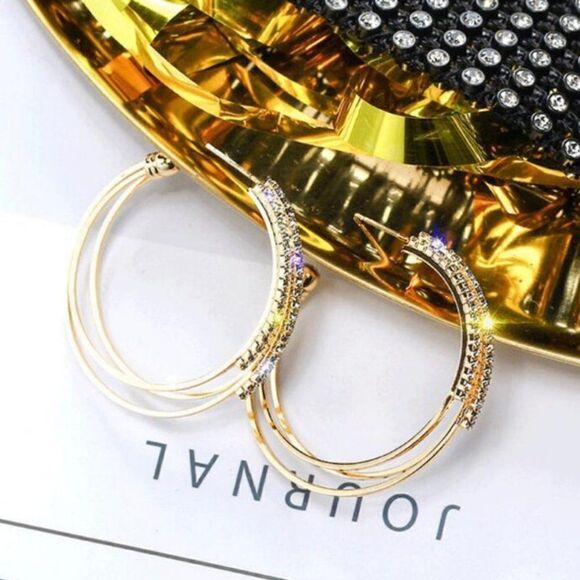 18K GOLD PLATED DIAMOND HOOP EARRINGS - Picture 3 of 5